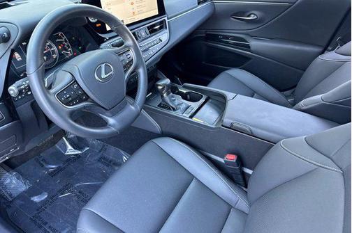 2024 Lexus ES 350 Base