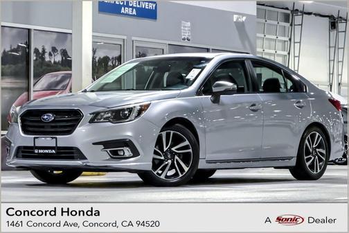 Ice Silver Metallic 2018 Subaru Legacy Sport