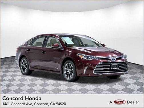 2016 Toyota Avalon Hybrid XLE Premium
