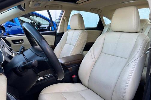 2016 Toyota Avalon Hybrid XLE Premium