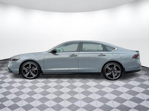 2025 Honda Accord Hybrid Base