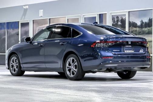 Crystal Black Pearl 2023 Honda Accord EX