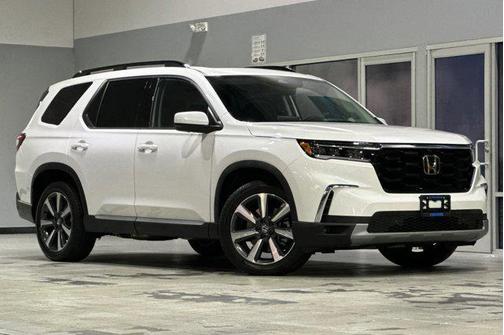 2023 Honda Pilot AWD Elite