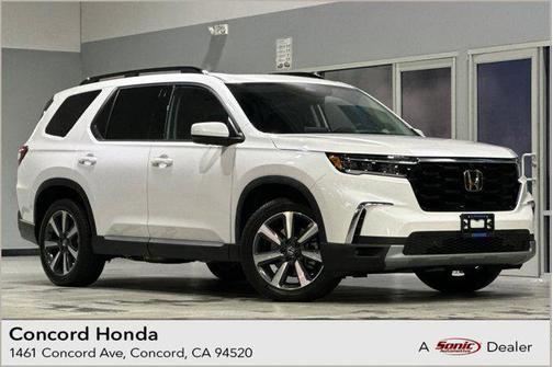 2023 Honda Pilot AWD Elite