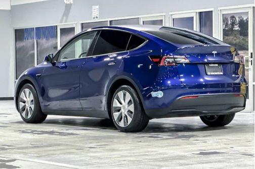 2024 Tesla Model Y Long Range Dual Motor All-Wheel Drive