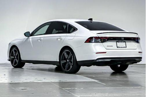 Platinum White Pearl 2024 Honda Accord Hybrid Sport