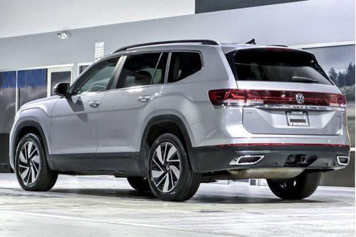 2024 Volkswagen Atlas 2.0T SE w/Technology 4MOTION