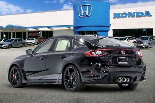 Crystal Black Pearl 2026 Honda Civic Type R Manual