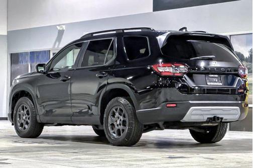 2023 Honda Pilot AWD TrailSport