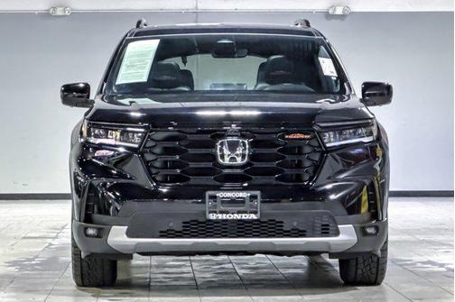 2023 Honda Pilot AWD TrailSport