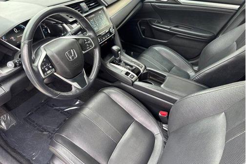 White 2018 Honda Civic Touring