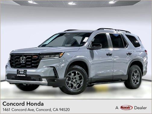 2023 Honda Pilot AWD TrailSport
