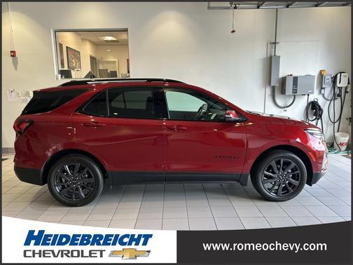 Radiant Red Tintcoat 2024 Chevrolet Equinox RS