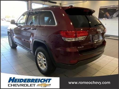 Photo 5 of 32 of 2019 Jeep Grand Cherokee Laredo