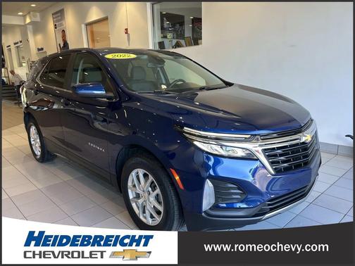 Blue Glow Metallic 2022 Chevrolet Equinox LT