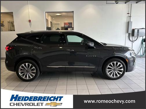 Iron Gray Metallic 2022 Chevrolet Blazer Premier