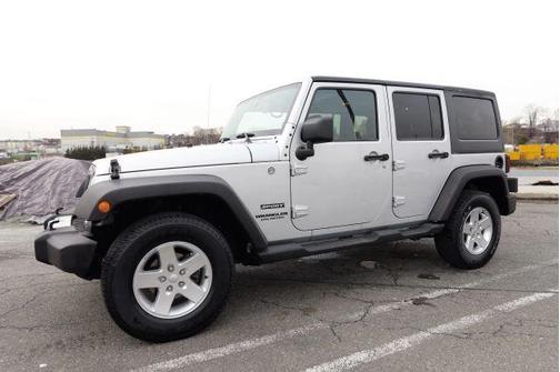 Silver 2011 Jeep Wrangler Unlimited Sport