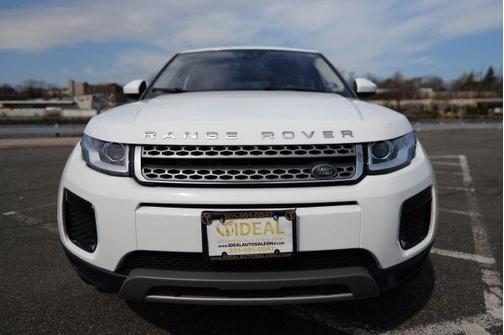 Fuji White 2018 Land Rover Range Rover Evoque SE