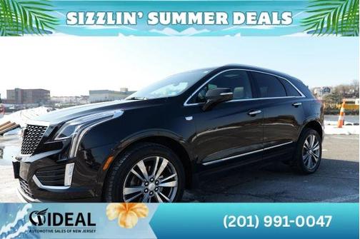 Black 2020 Cadillac XT5 Premium Luxury