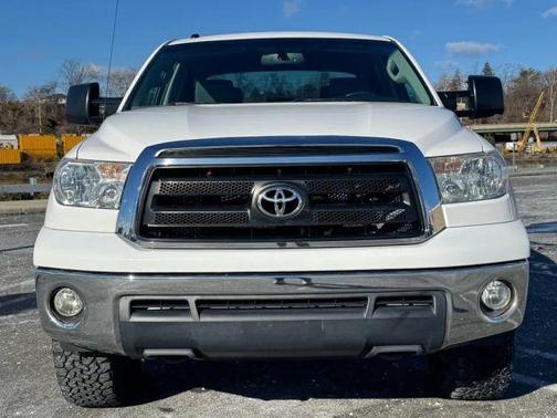 2010 Toyota Tundra Grade