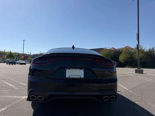 Black 2019 Kia Stinger Base