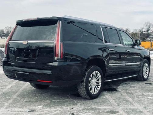 2020 Cadillac Escalade ESV Standard