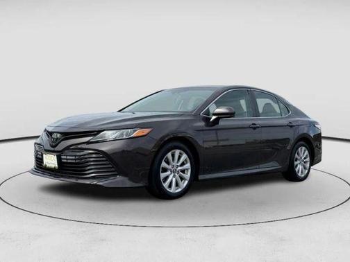 2018 Toyota Camry XLE