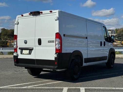 2023 RAM ProMaster 2500 Base