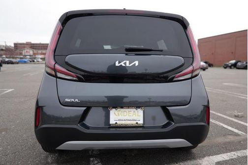 2024 Kia Soul LX