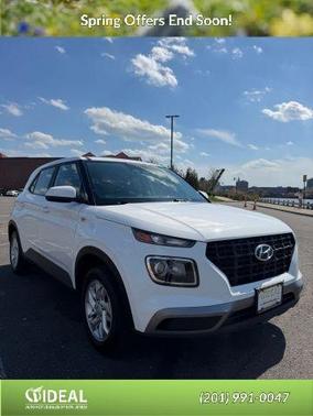 2024 Hyundai VENUE SE