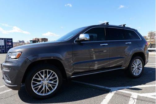 2018 Jeep Grand Cherokee Summit