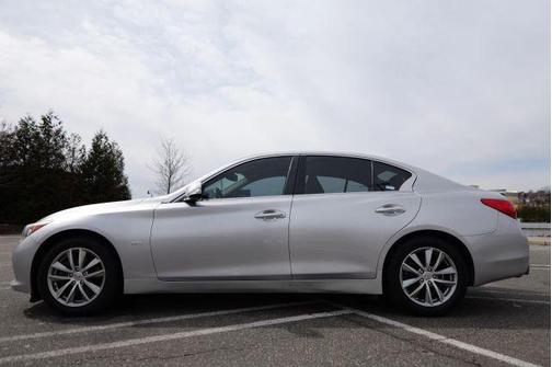 2017 INFINITI Q50 2.0T Premium