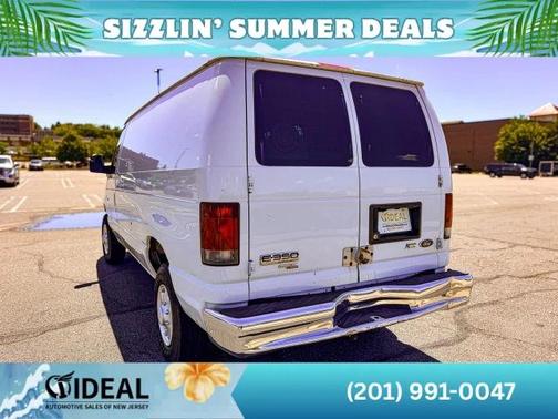 White 2011 Ford E350 Super Duty Base