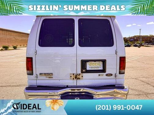 White 2011 Ford E350 Super Duty Base
