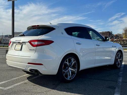 2019 Maserati Levante GranLusso