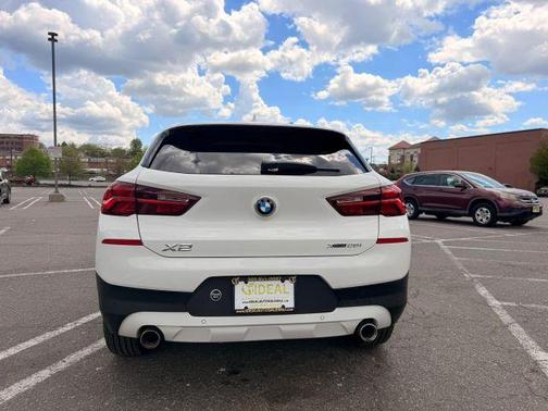 White 2021 BMW X2 xDrive28i