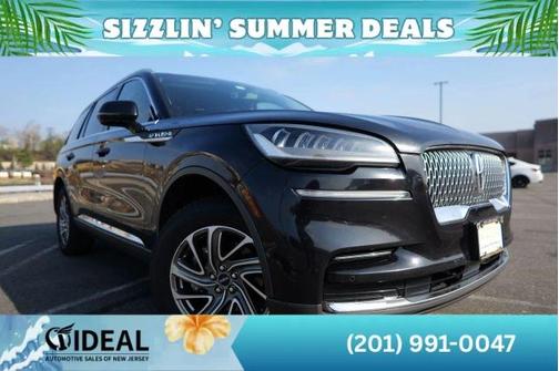 Black 2023 Lincoln Aviator Livery