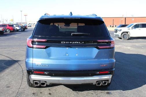 2025 GMC Acadia Denali