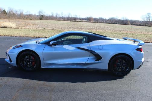 2026 Chevrolet Corvette Stingray w/3LT