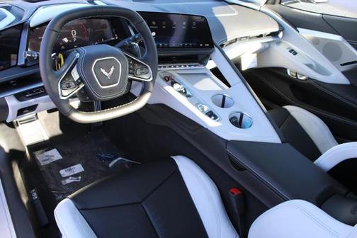 2026 Chevrolet Corvette Stingray w/3LT