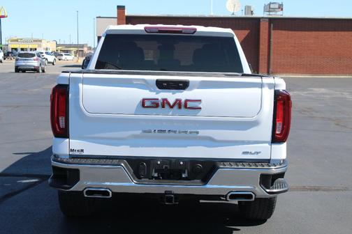 Summit White 2024 GMC Sierra 1500 SLT