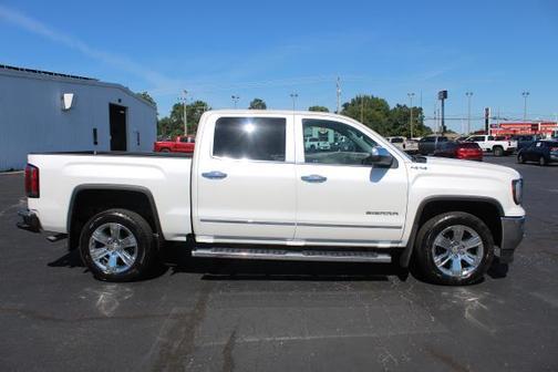White Frost Tri-Coat 2018 GMC Sierra 1500 SLT