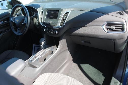 Lakeshore Blue Metallic 2024 Chevrolet Equinox LT