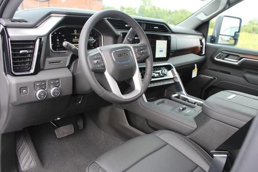 2026 GMC Sierra 2500 Denali