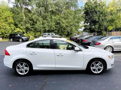 2015 Volvo S60 T5 Premier Plus