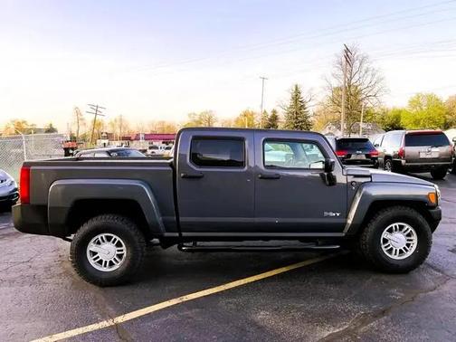 2009 Hummer H3T Adventure Edition