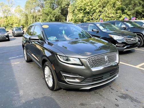 2019 Lincoln MKC Standard