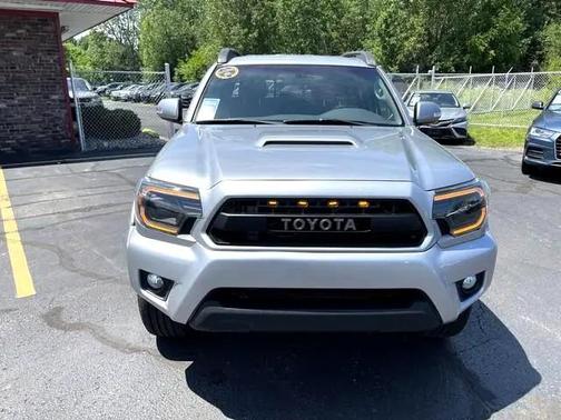 2014 Toyota Tacoma Base