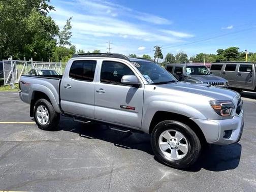 2014 Toyota Tacoma Base