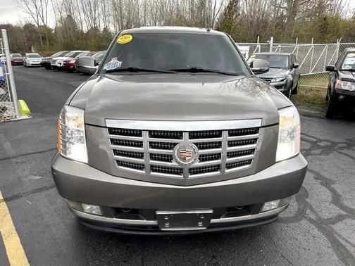 2012 Cadillac Escalade Luxury